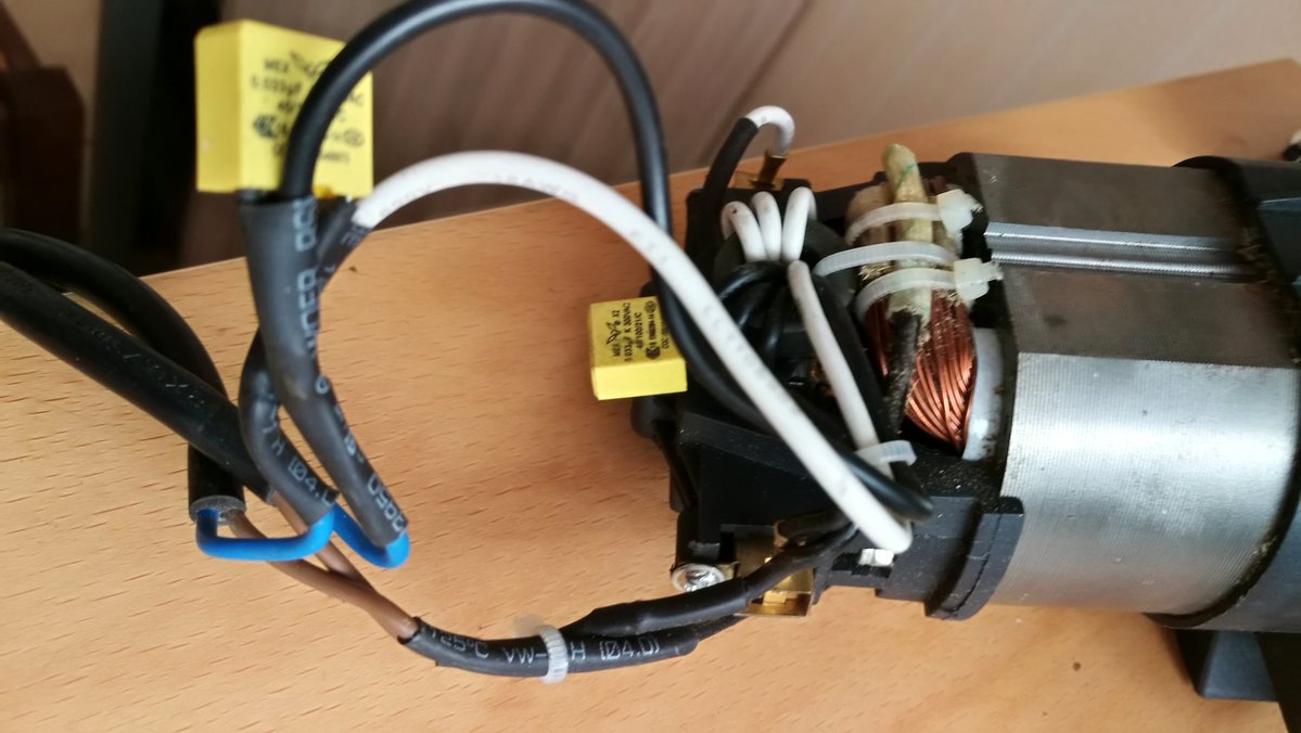 branchement electrique moteur